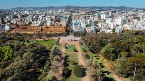 Parque-Farroupilha-Porto-Alegre-Rio-Grande-do-Sul-shutterstock_1760617406-1000x675