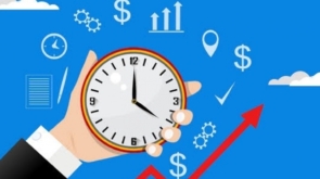 Quer convencer um comprador B2B? Esqueça as promoções. Aprenda a usar estudos de caso em seu site para provar seu valor e garantir os contratos de 2026.